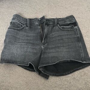 Hollister black shorts. Really good condition.
